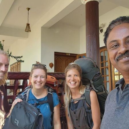 Pkn Homestay Kumily Thekkady Kültér fotó